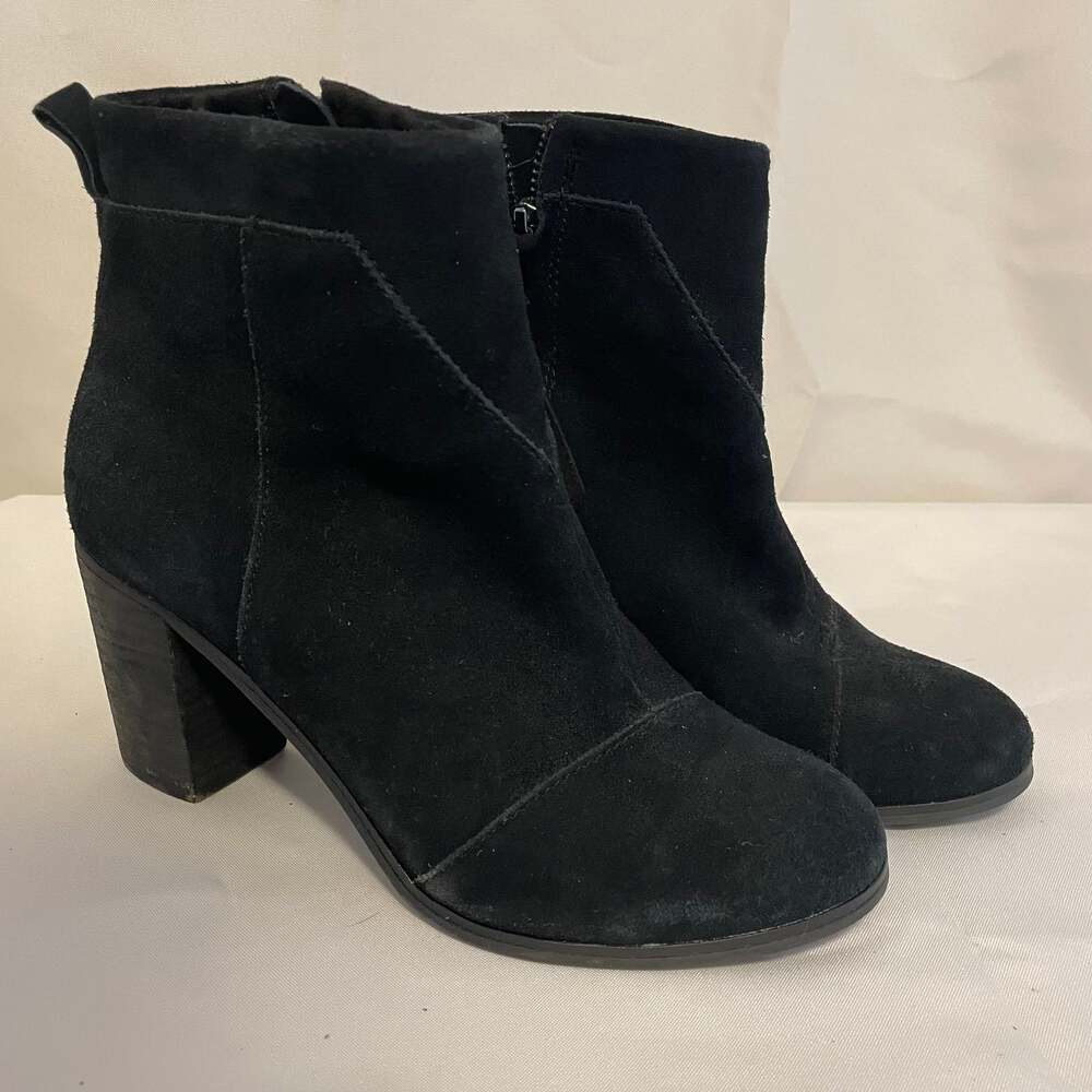 Toms Black Suede Side Zip Round Toe Ankle Boots‎ Women's Size 8.5